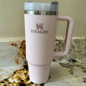 Stanley 30oz Quencher (updated top/handle)